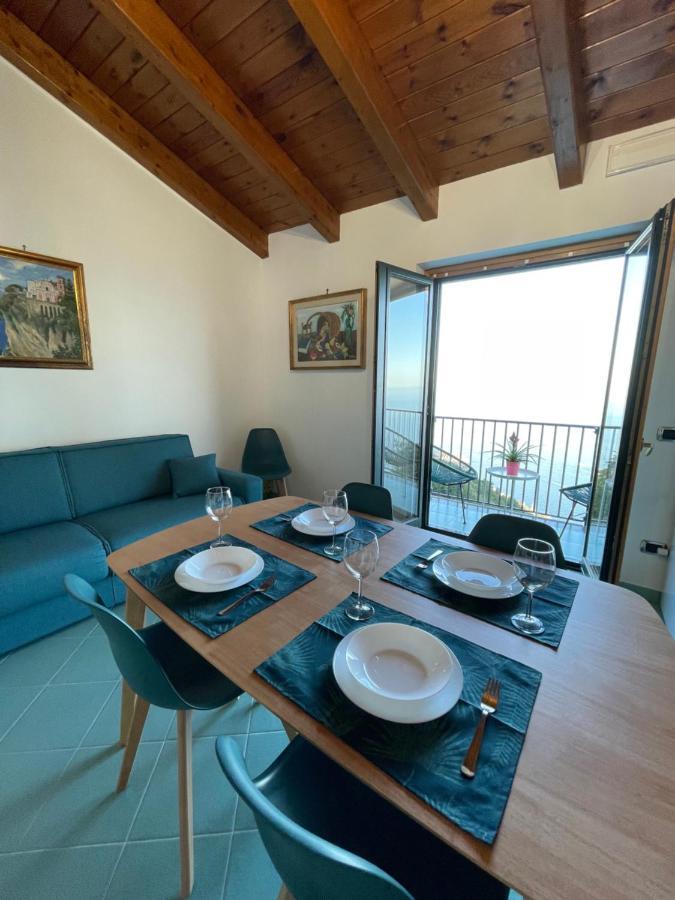 Seaview Apartments Фуроре Экстерьер фото